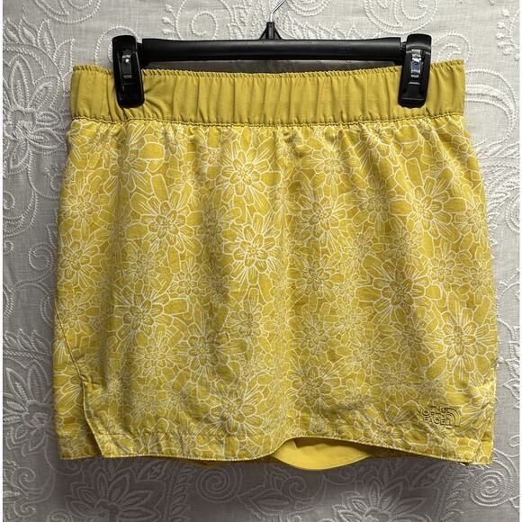 North Face Class V Skort Active Golden Flowers Small Floral Woman’s Yellow - Picture 1 of 9